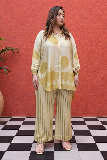 Buy_Prahnaaya_Yellow Satin, Modal Button-down Neck Geometric Pattern Shirt And Pant Set _Online_at_Aza_Fashions