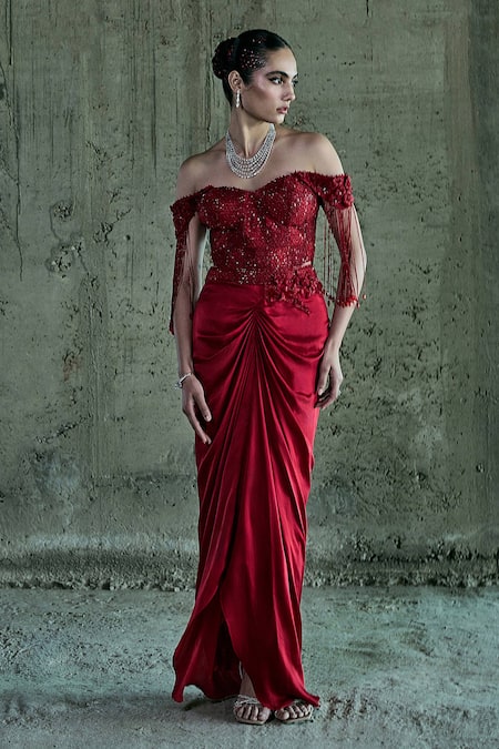 Istya Embellished Top & Skirt Set 