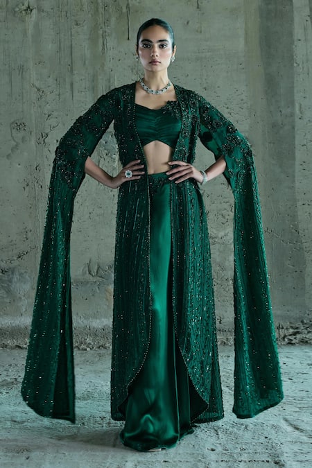Istya Embellished Jacket Skirt Set 