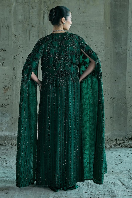 Istya Embellished Jacket Skirt Set 