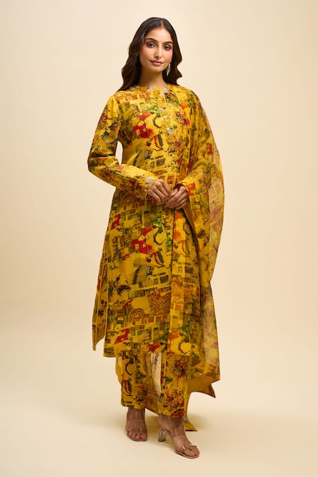 Anamika Khanna_Yellow Round Neck, Yes Mustard Printed Kurta Set _at_Aza_Fashions