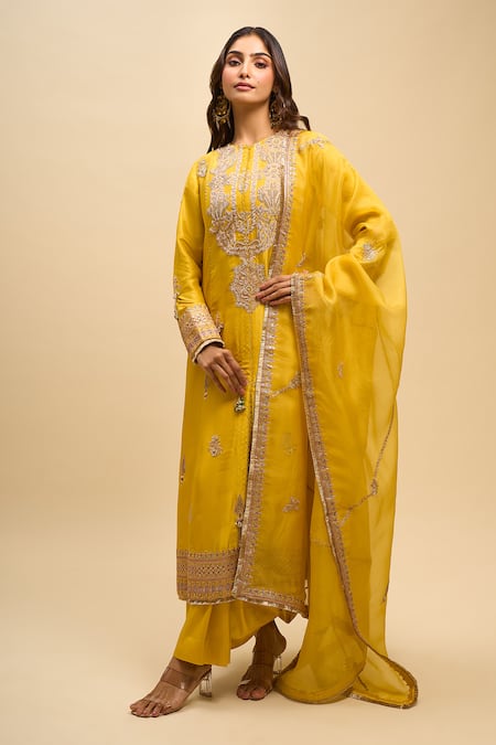Anamika Khanna Butti Work Kurta Set 