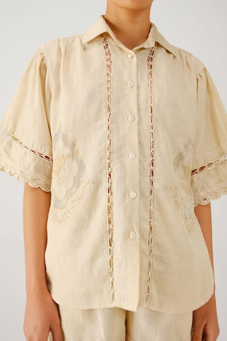 Buy_Cord_Ivory Linen Embroidery Collared Victorian Placement Shirt 
