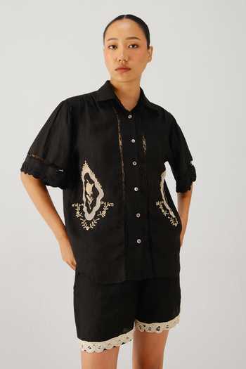 Buy_Cord_Black Linen Embroidery, Lace Collared Victorian Shirt And Shorts Set 