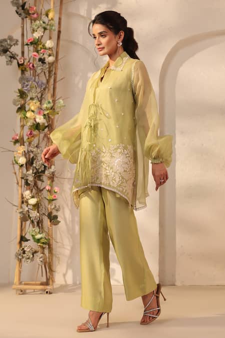 Label Niti Bothra Embroidered Jacket & Pant Set 