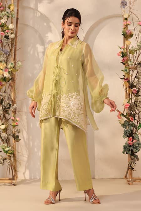 Label Niti Bothra Embroidered Jacket & Pant Set 