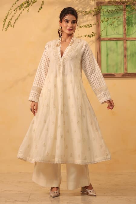 Label Niti Bothra Embroidered Anarkali Set 