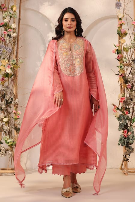 Label Niti Bothra Applique Yoke Embroidered Kurta & Pant Set 