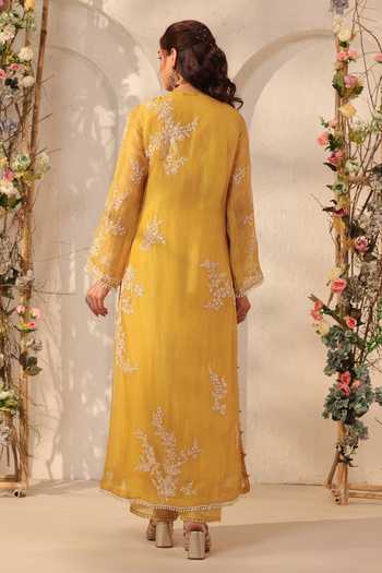 Buy_Label Niti Bothra_Yellow Silk, Organza, Tencel, Kota Doria Applique, Jaal Straight Kurta Set _Online_at_Aza_Fashions