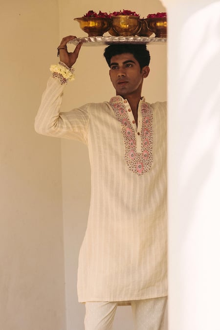 Nafs_Peach Cotton, Lurex Embroidery Rose Hand Kurta And Pant Set _Online_at_Aza_Fashions