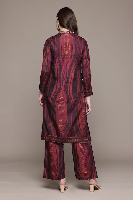 Ritu Kumar Geometric Print Kurta & Pant Set 