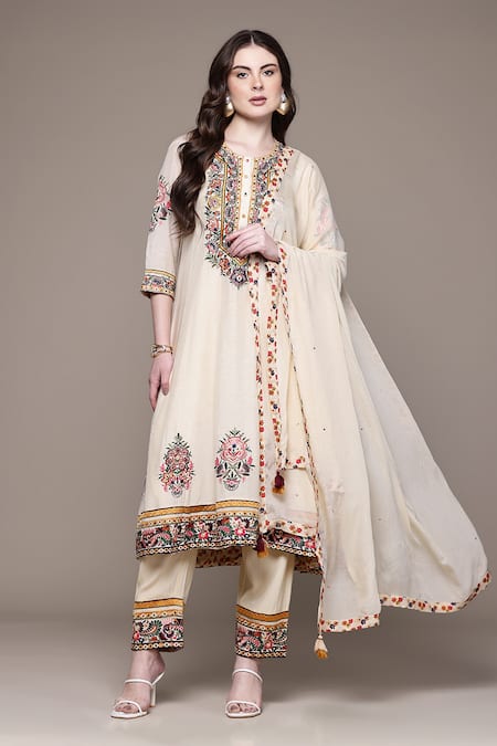 Ritu Kumar Sasha Embroidered Kurta Set 