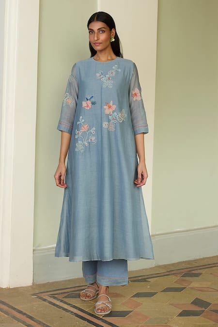 Vaayu Mist Blue Applique Kurta & Pant Set 