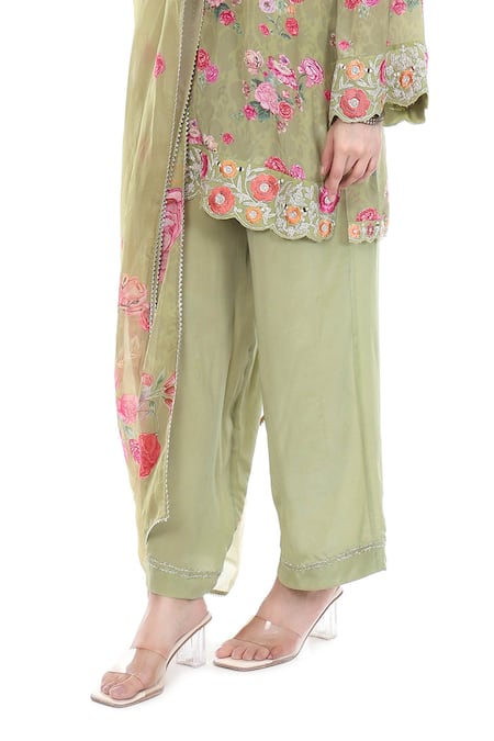 Buy_Tanu Malhotra_Pink Crepe, Organza Embroidery, Lace V-neck Floral Print Kurta Set _Online_at_Aza_Fashions