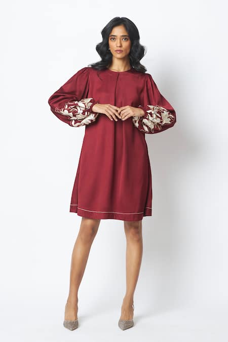 Madder Much Poey Sculpted Sleeve Shift Dress 