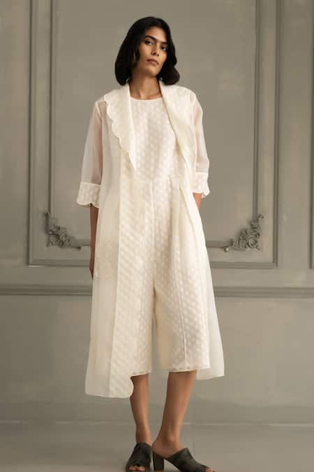 Arcvsh By Pallavi Singh Hand Embroidered Jumpsuit Set 