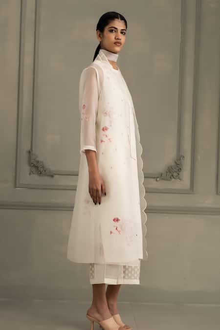 Buy_Arcvsh By Pallavi Singh_Ivory Silk, Organza, Chanderi, Linen Applique Hand Block Print Jacket Kurta Set _Online_at_Aza_Fashions