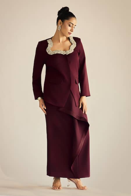 Neetiandmudita Placed Embellished Blazer & Skirt Set 