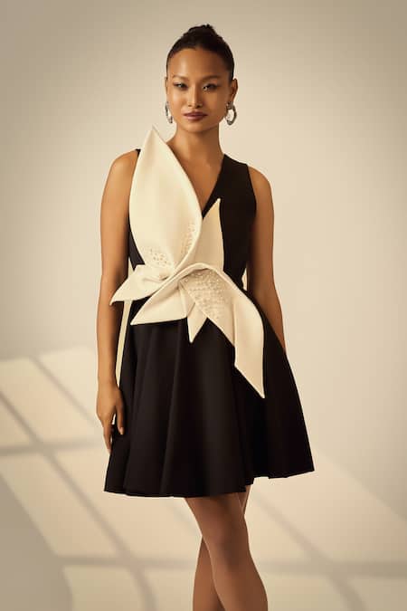 Neetiandmudita Contrast Applique Short Dress 