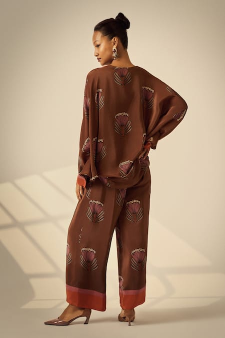 Neetiandmudita Mocha Petal Print Top 