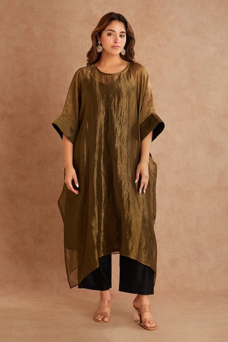 Priya Chaudhary Tissue Kaftan & Pant Set 