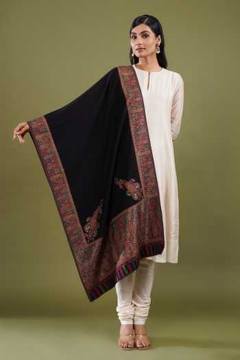 SHAZA_Black Gulshan Woollen Stole _Online_at_Aza_Fashions