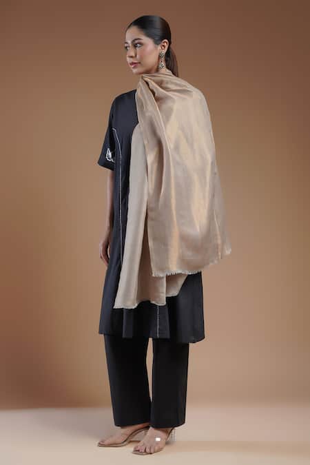 SHAZA Leher Woolen Reversible Stole 