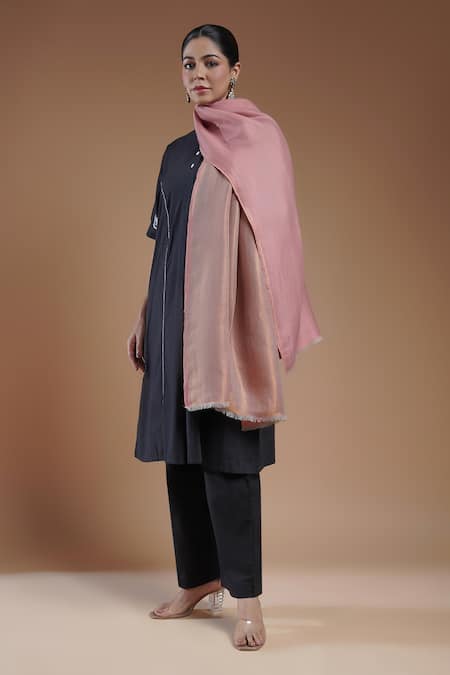 SHAZA Leher Woolen Reversible Stole 
