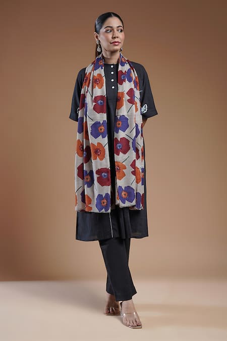 SHAZA Naienive Printed Woolen Stole 