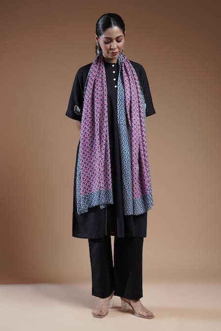 SHAZA Emera Printed Woolen Stole 