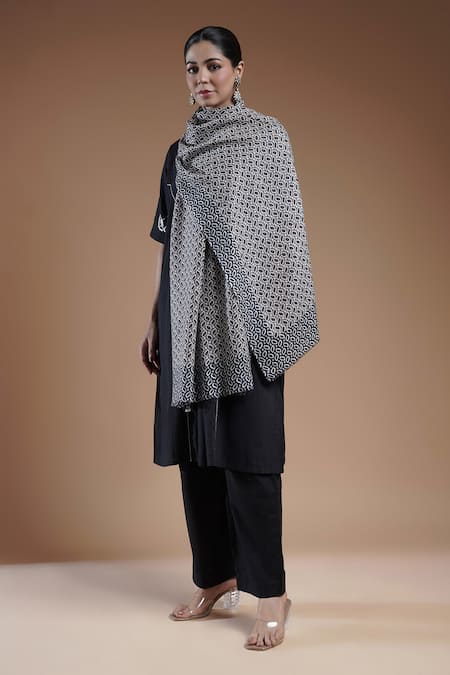 SHAZA Emera Printed Woolen Stole 