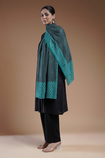 SHAZA Emera Printed Woolen Stole 