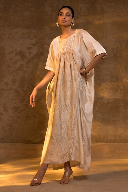 Eeda Chiniya Silk Crushed Kaftan 