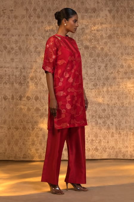 Eeda_Red Silk Organza, Chanderi, Shantoon Zari, Applique Kurta And Pant Set _at_Aza_Fashions