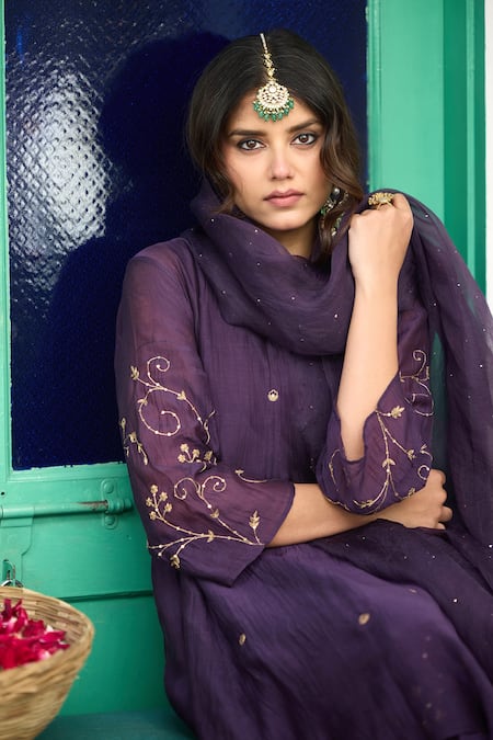 Trendy Tokari Purple Silk, Chanderi, Cotton, Organza Embroidery Kurta Set at Aza Fashions Trendy Tokari_Purple Silk, Chanderi, Cotton, Organza Embroidery Kurta Set _at_Aza_Fashions