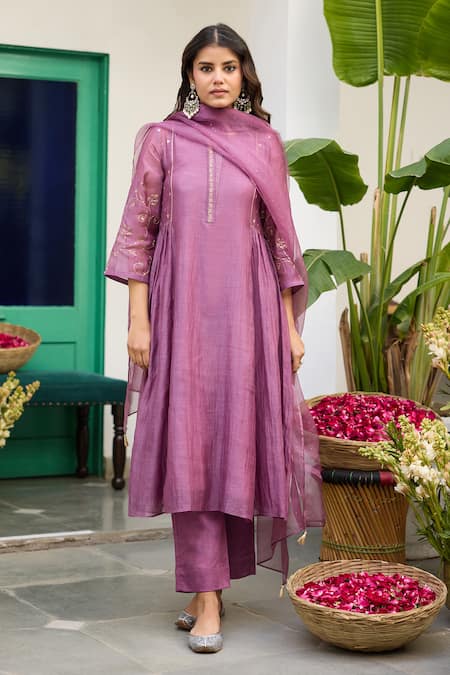 Buy Trendy Tokari Purple Silk, Chanderi, Cotton, Organza Embroidery Placement Kurta Set Buy_Trendy Tokari_Purple Silk, Chanderi, Cotton, Organza Embroidery Placement Kurta Set