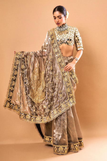 Itrh Radha Krishna Leela Embellished Saree With Blouse 
