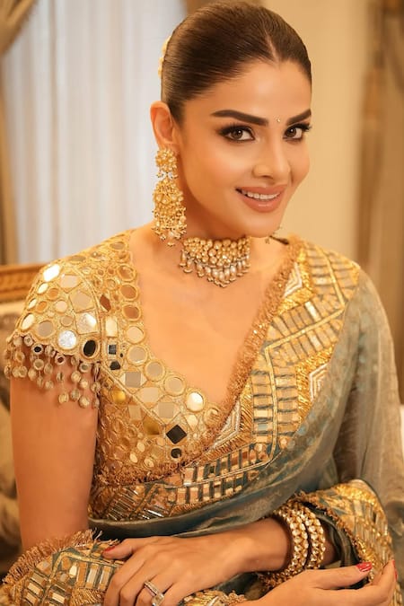 Buy Itrh Green Chanderi Silk, Tissue, Lampi Sheesh Neel Saree With Embellished Blouse Buy_Itrh_Green Chanderi Silk, Tissue, Lampi Sheesh Neel Saree With Embellished Blouse