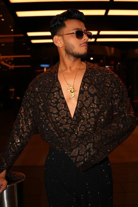 Buy_Itrh_Black Crepe Aurelio Printed Blazer Set _Online_at_Aza_Fashions