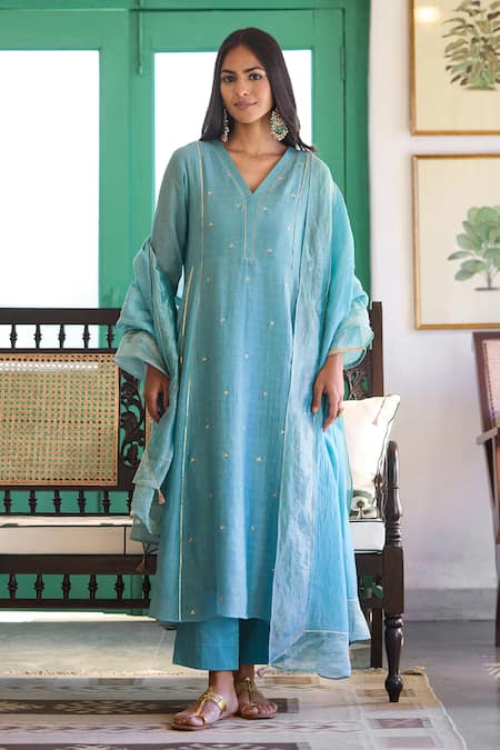 Trendy Tokari Silk Chanderi Kurta Set 