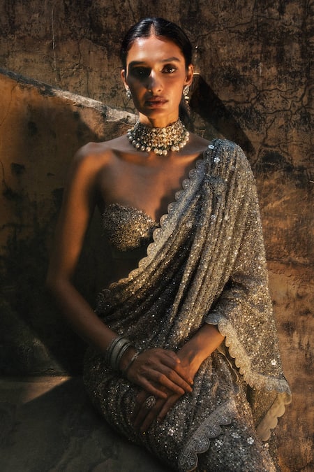 Jayanti Reddy Gold Net Sequins Olivia Saree And Bustier Set Online at Aza Fashions Jayanti Reddy_Gold Net Sequins Olivia Saree And Bustier Set _Online_at_Aza_Fashions