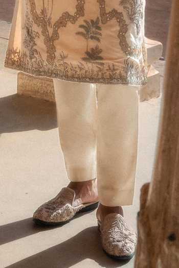 JAYANTI REDDY_Beige Silk Zari Aura Zardozi Kurta And Pant Set _Online_at_Aza_Fashions