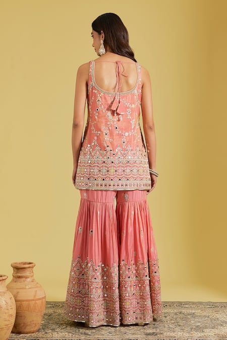 Meenagurnam Floral Vine Embroidered Kurta & Gharara Set 