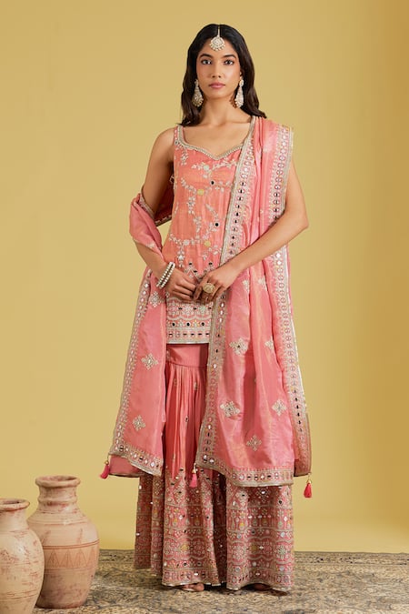 Meenagurnam Floral Vine Embroidered Kurta & Gharara Set 
