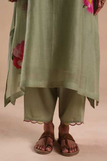 Begum_Green Chanderi Silk, Cotton Embroidery, Applique V-neck Kamal Kurta And Pant Set _Online_at_Aza_Fashions