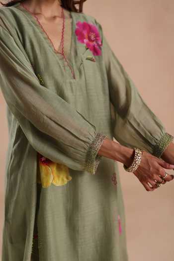 Shop_Begum_Green Chanderi Silk, Cotton Embroidery, Applique V-neck Kamal Kurta And Pant Set _Online_at_Aza_Fashions