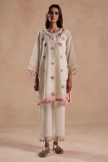 Shop_Begum_Ivory Chanderi Silk, Cotton Embroidery Notched Raina Floral Kurta And Pant Set _Online_at_Aza_Fashions