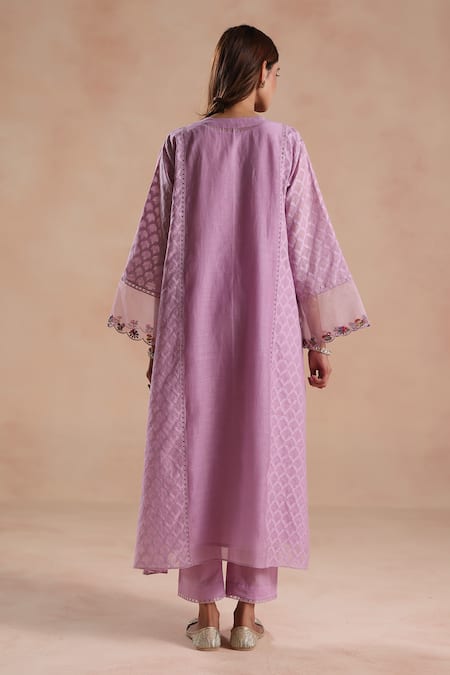 Shop Begum Purple Chanderi Silk, Jacquard, Cotton, Organza Rua Pattern Kurta Set at Aza Fashions Shop_Begum_Purple Chanderi Silk, Jacquard, Cotton, Organza Rua Pattern Kurta Set _at_Aza_Fashions