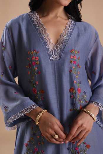 Shop Begum Blue Chanderi Silk, Cotton, Organza Embroidery Keyhole Neck, Evara Kurta Set Online at Aza Fashions Shop_Begum_Blue Chanderi Silk, Cotton, Organza Embroidery Keyhole Neck, Evara Kurta Set _Online_at_Aza_Fashions