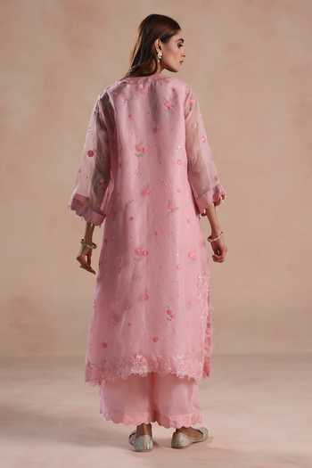 Begum Sareena Embroidered Kurta Set